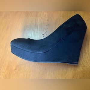 Women’s size 11 wedges from Cato